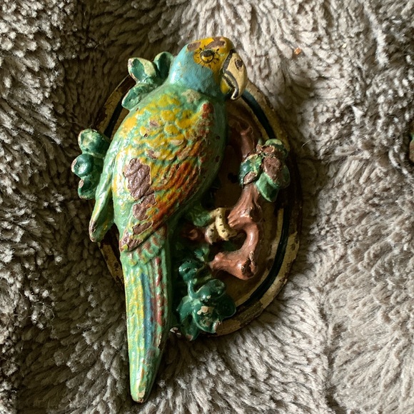 UNIQUE PAROT DOOR KNOCKERS - Picture 4 of 9